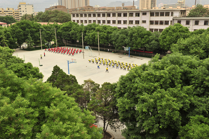 蘭州衛(wèi)生學(xué)校招生辦聯(lián)系電話