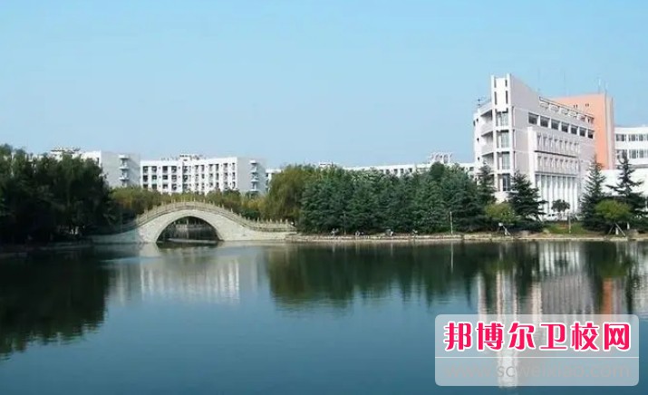 湖北2024年初中生能讀什么護理學(xué)校